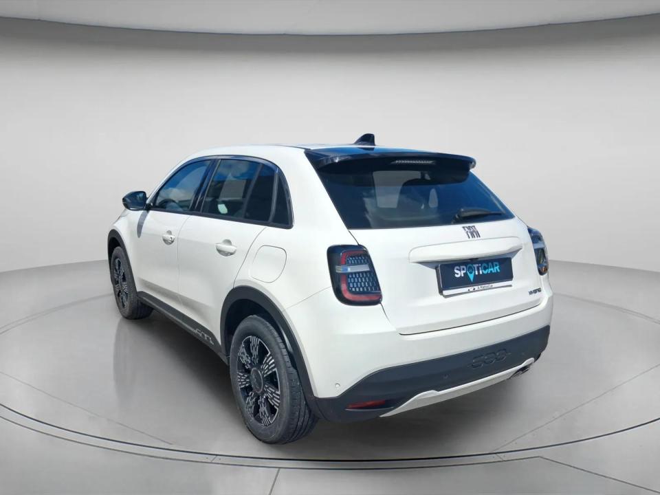 fiat-600-2025-hibrido-1199cc