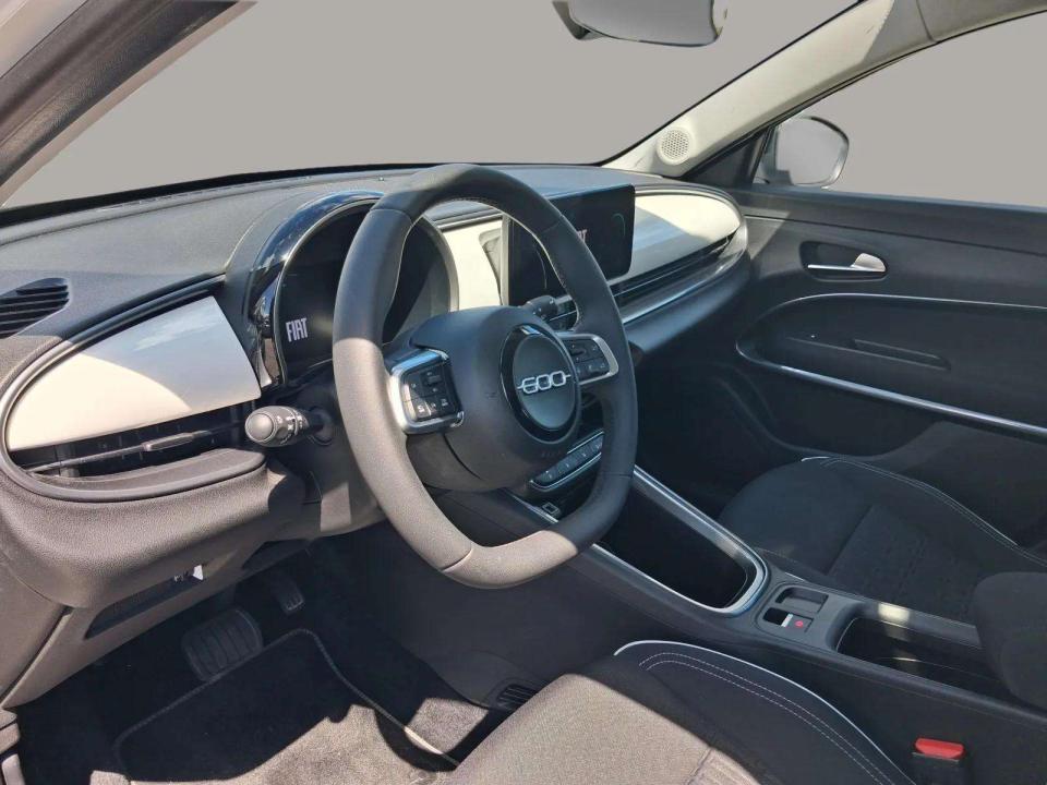 fiat-600-2025-hibrido-1199cc
