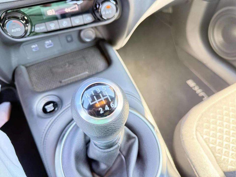 nissan-juke-2025-gasolina-999cc