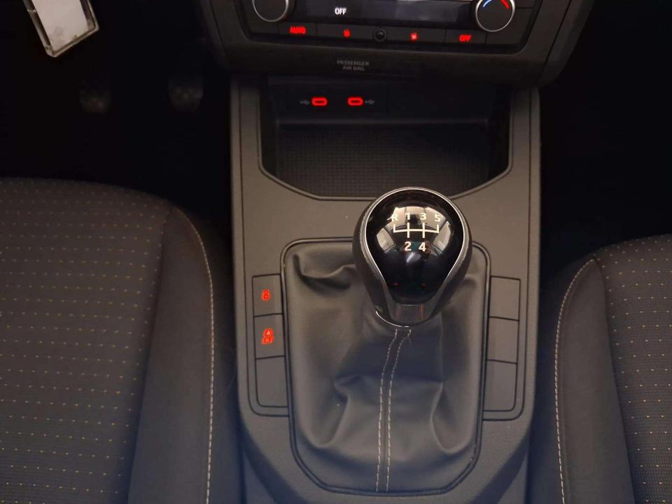 seat-ibiza-2024-gasolina-999cc