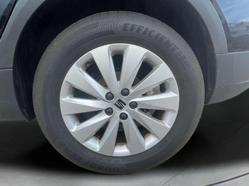 seat-arona-2024-gasolina-999cc