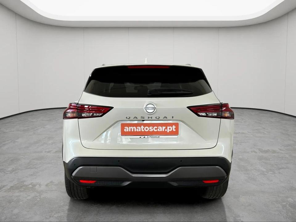 nissan-qashqai-2023-hibrido-1332cc