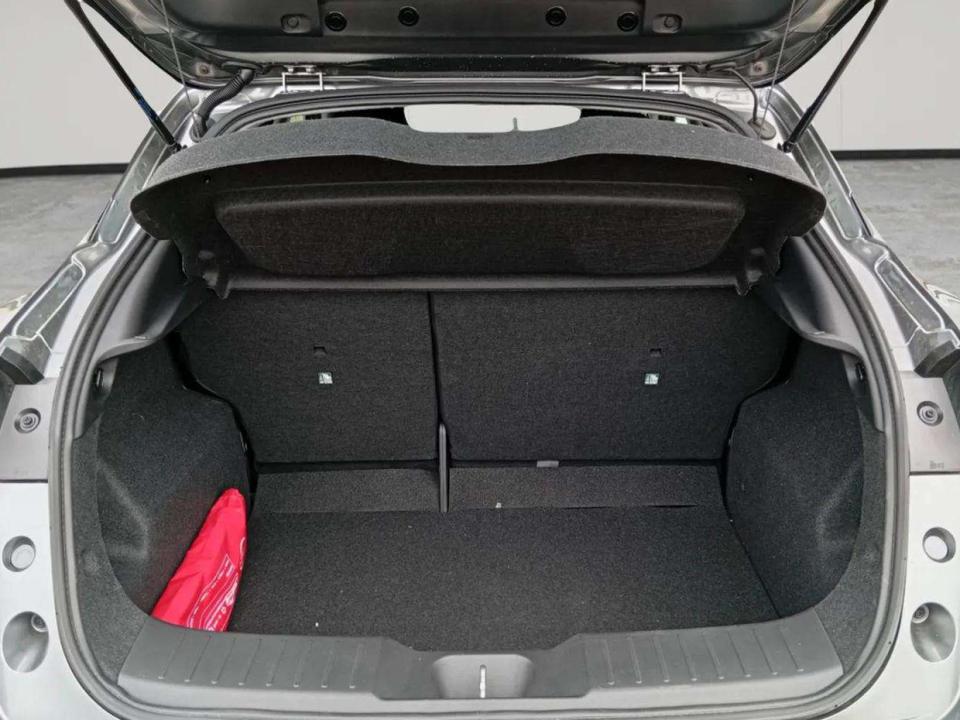 nissan-juke-2025-gasolina-999cc