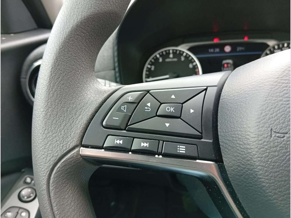 nissan-juke-2025-gasolina-999cc