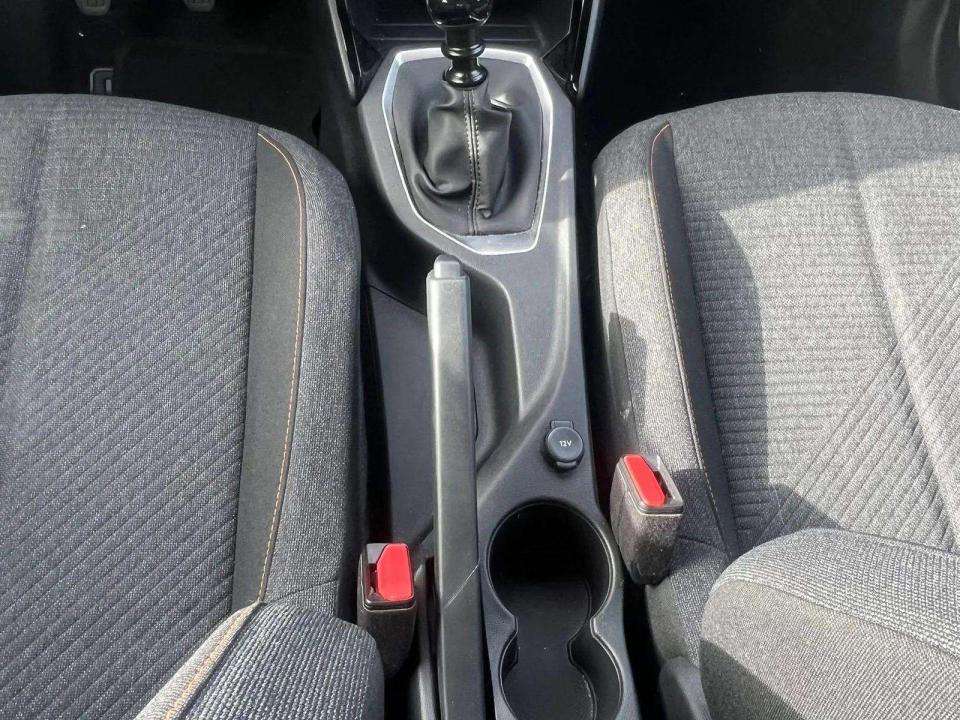peugeot-2008-2025-gasolina-1199cc