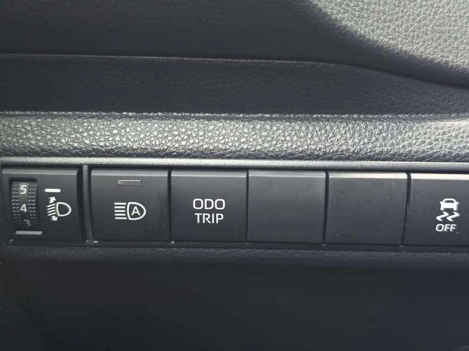 toyota-corolla-2026-gasolina-1798cc