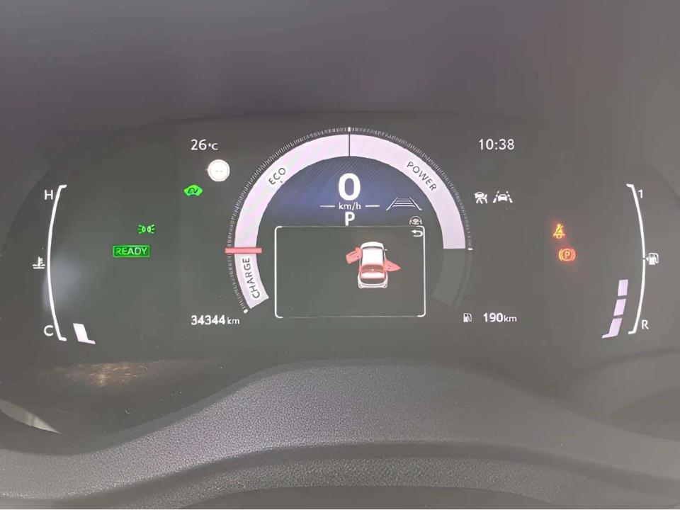 toyota-yaris-cross-2024-gasolina-1490cc