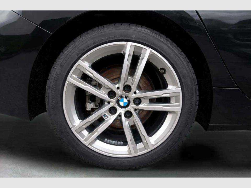 bmw-serie-1-2024-diesel-1496cc