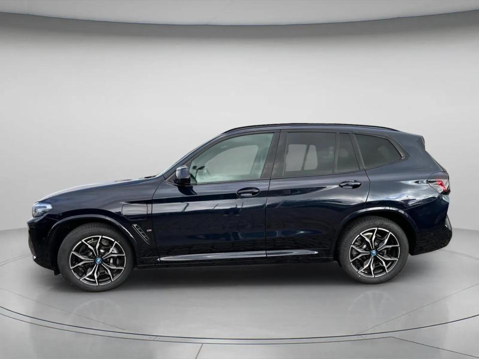 bmw-x3-2024-diesel-1998cc