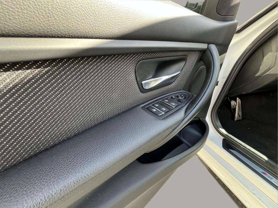 bmw-serie-3-2017-diesel-2979cc