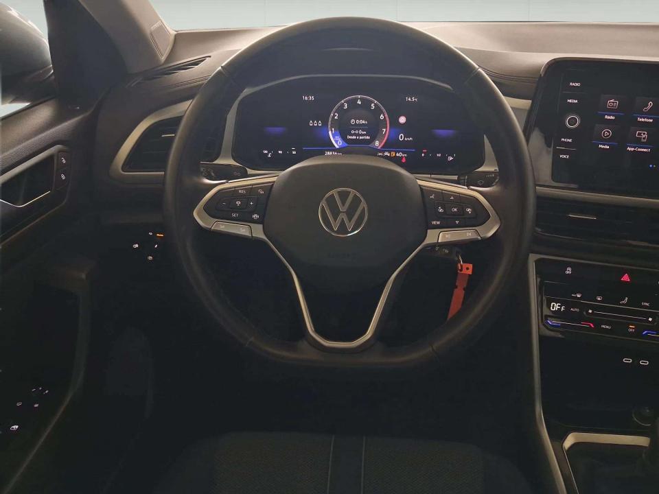 volkswagen-t-roc-2024-gasolina-999cc