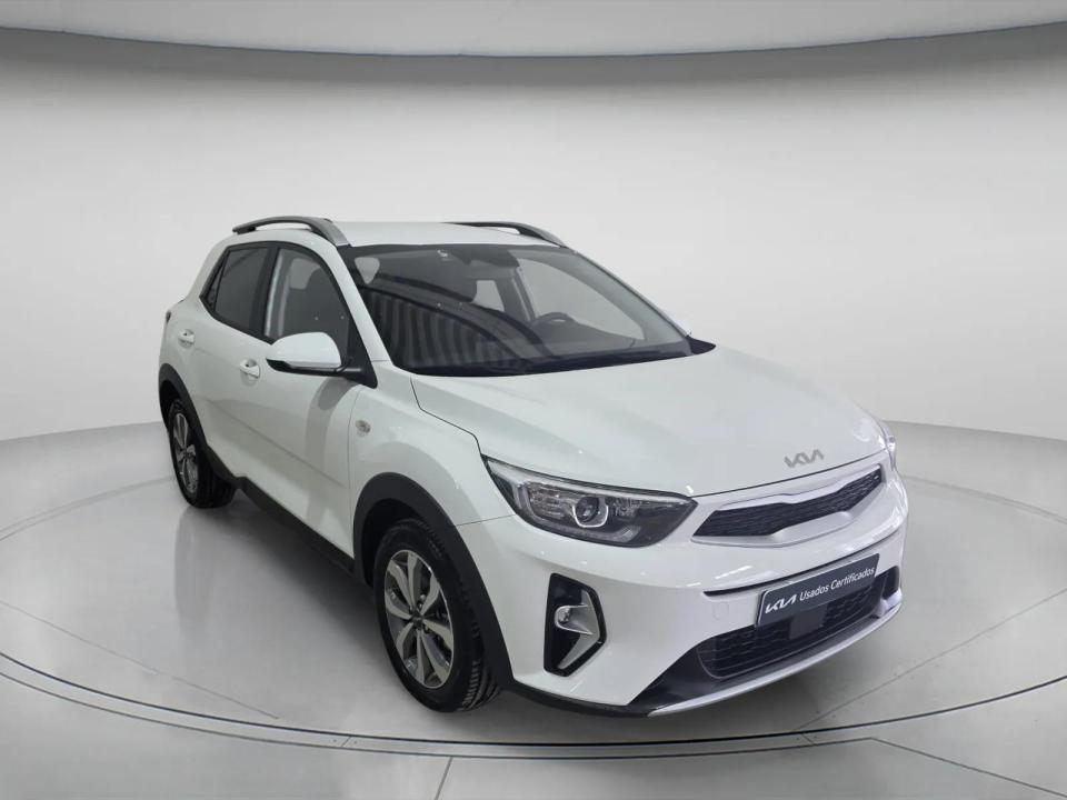 kia-stonic-2025-gasolina-1197cc