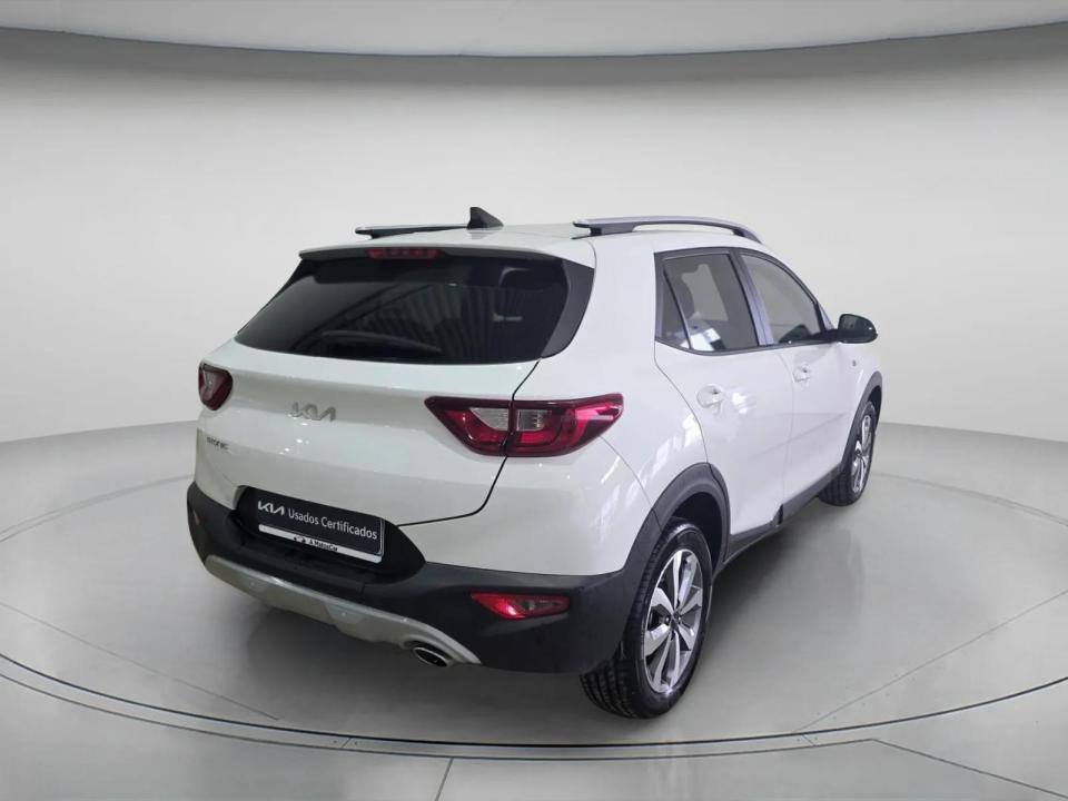 kia-stonic-2025-gasolina-1197cc