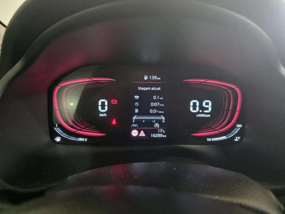 kia-stonic-2025-gasolina-1197cc