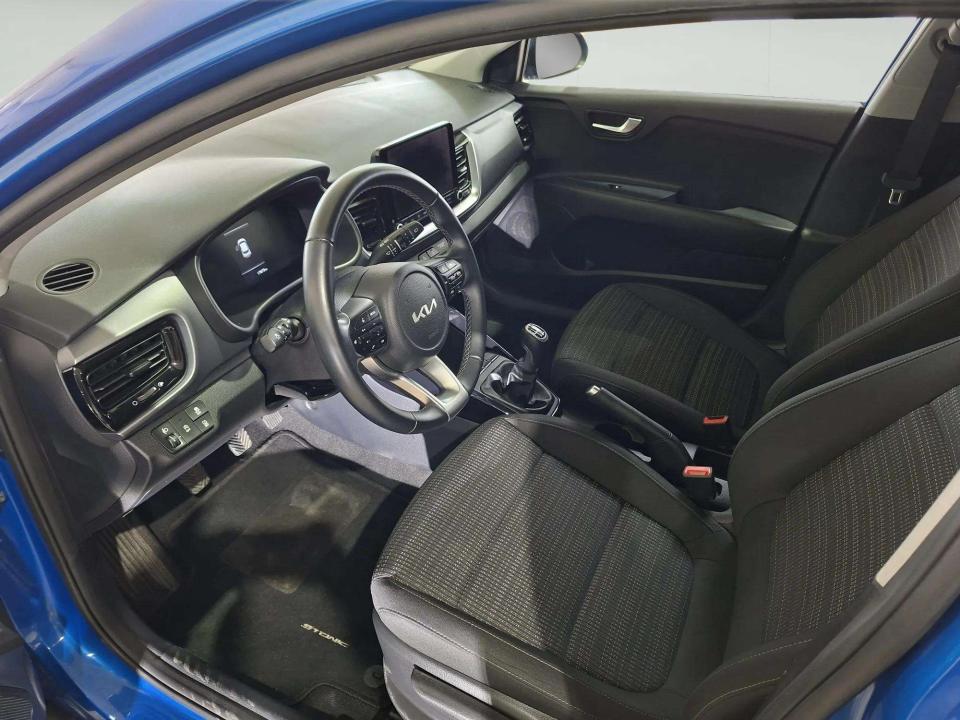 kia-stonic-2025-gasolina-998cc