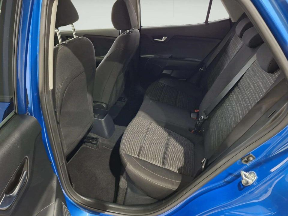 kia-stonic-2025-gasolina-998cc