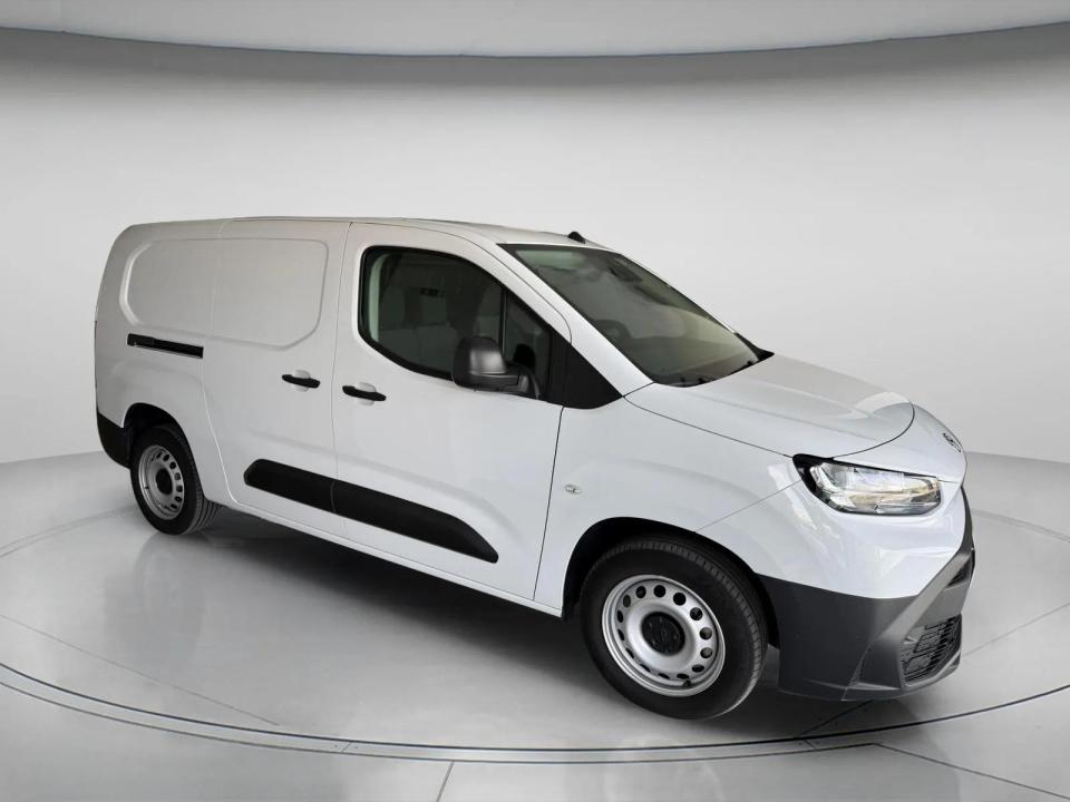 toyota-proace-2025-diesel-1499cc