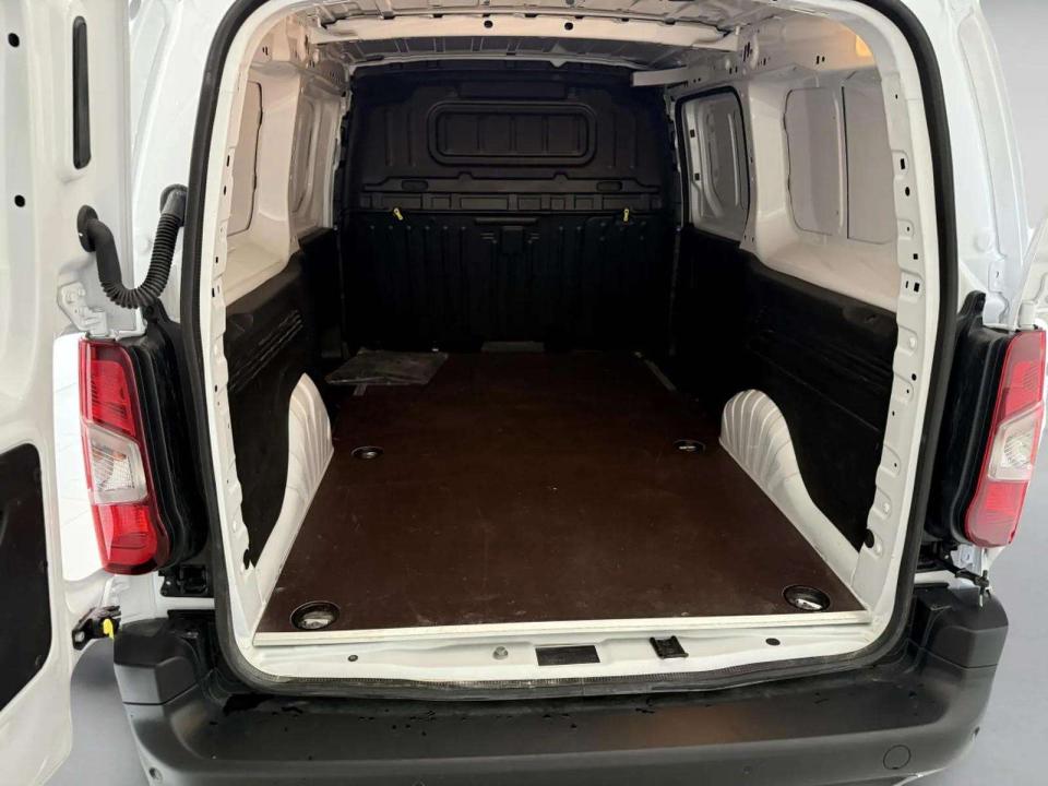 toyota-proace-2025-diesel-1499cc
