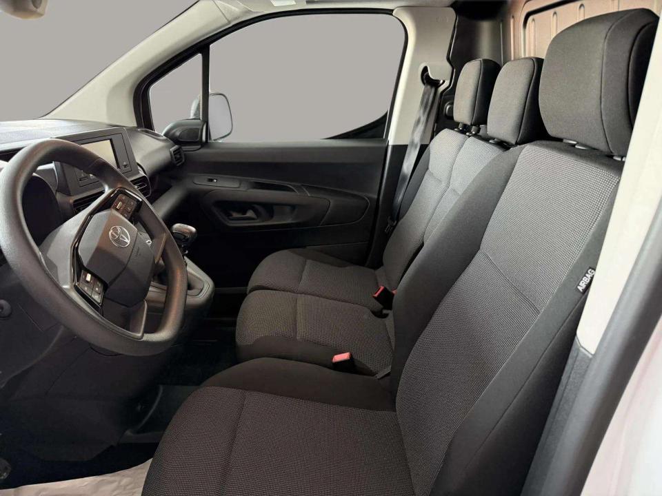 toyota-proace-2025-diesel-1499cc