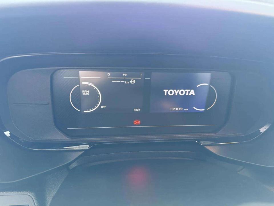 toyota-proace-2025-diesel-1499cc