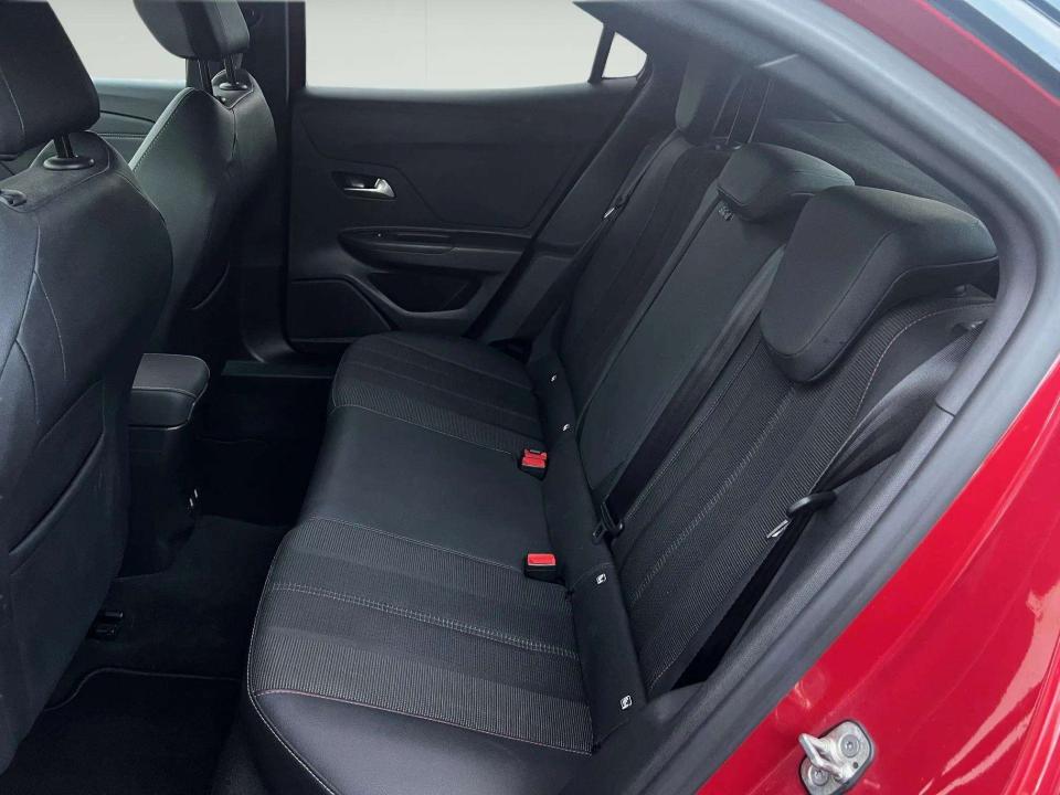 opel-mokka-2023-gasolina-1199cc
