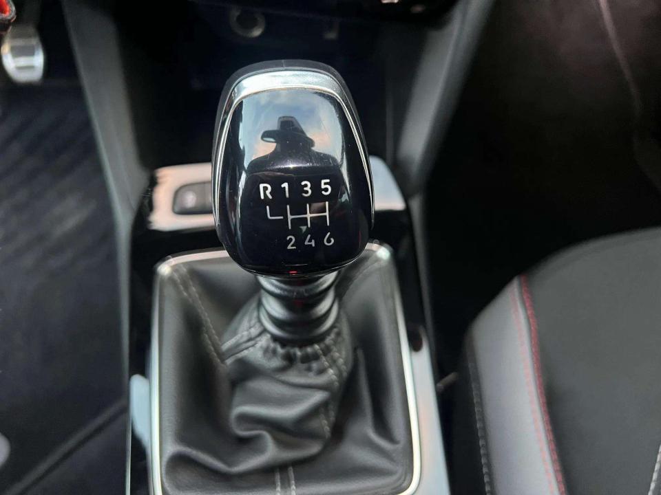 opel-mokka-2023-gasolina-1199cc