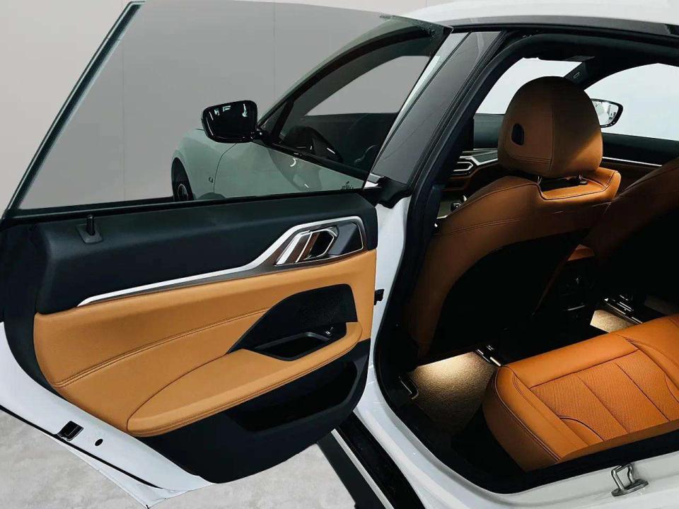 bmw-i4-2023-eletrico-0cc