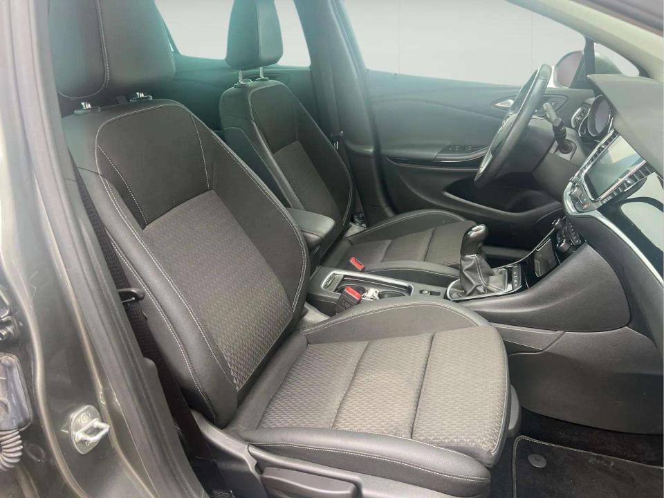 opel-astra-2019-diesel-1598cc