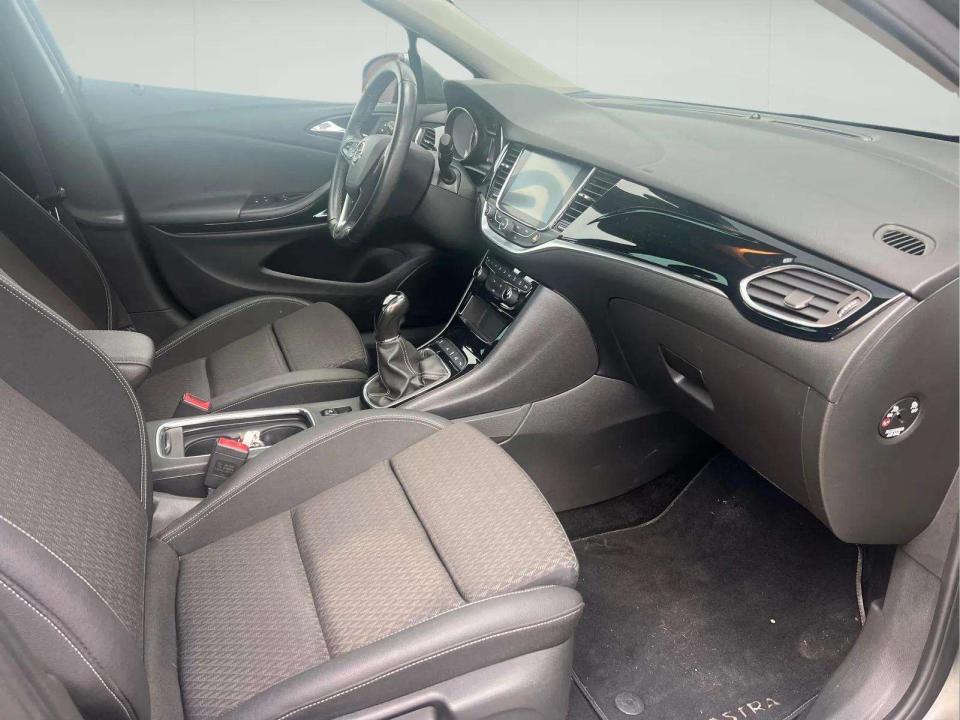 opel-astra-2019-diesel-1598cc