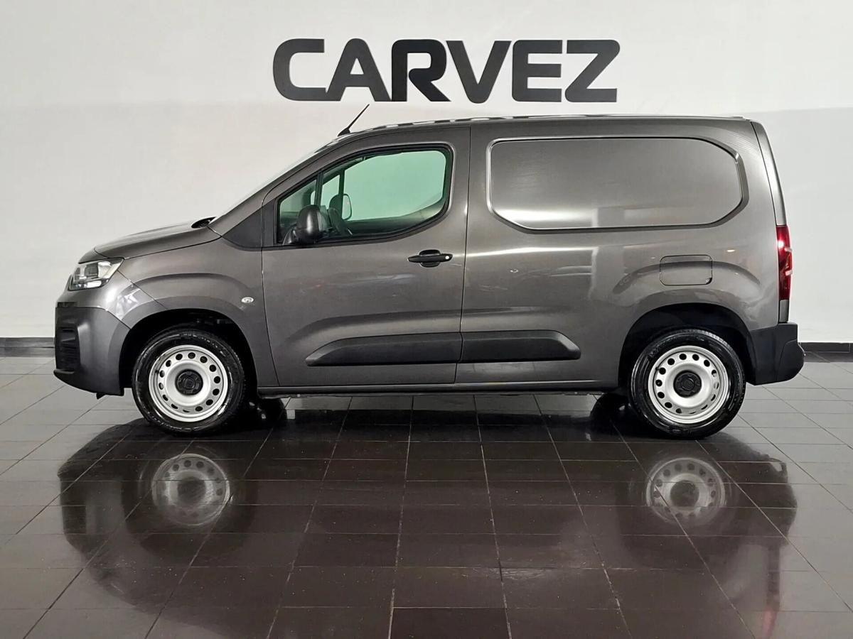 fiat-doblo-2023-diesel-1499cc
