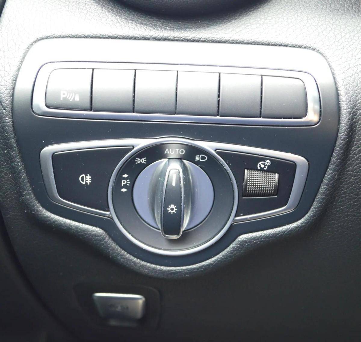 mercedes-benz-glc-2018-diesel-2143cc