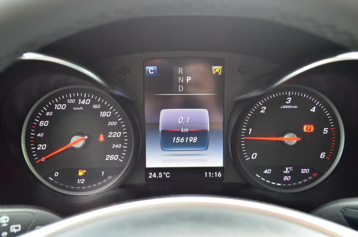 mercedes-benz-glc-2018-diesel-2143cc