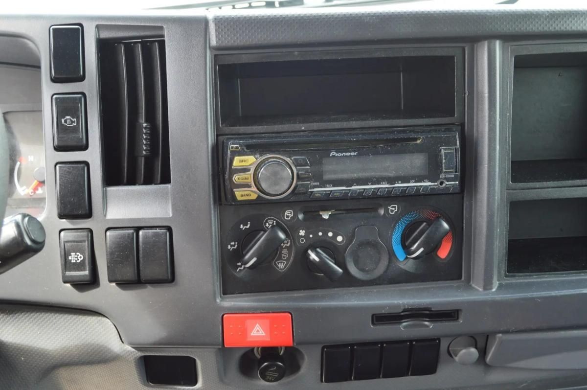 isuzu-nlr-2016-diesel-2999cc