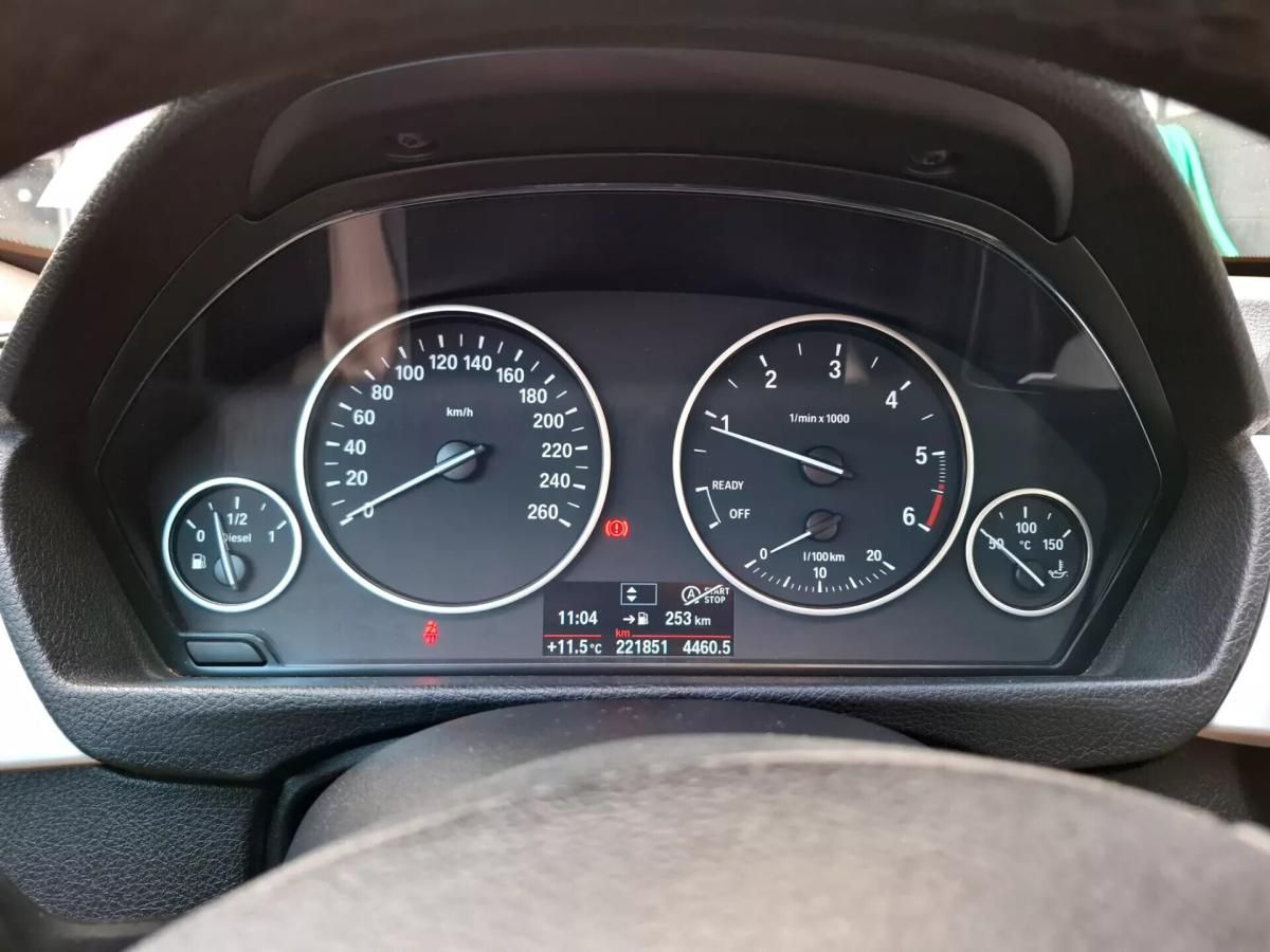 bmw-serie-3-318d-gran-turismo-2015-diesel-1995cc