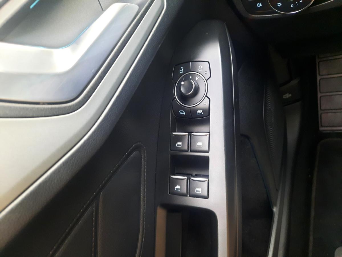 ford-focus-2022-gasolina-998cc