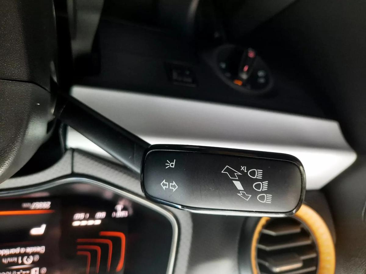 seat-ibiza-2023-gasolina-999cc