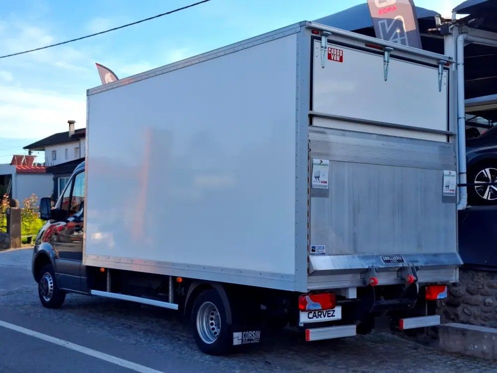mercedes-benz-sprinter-2022-diesel-1950cc