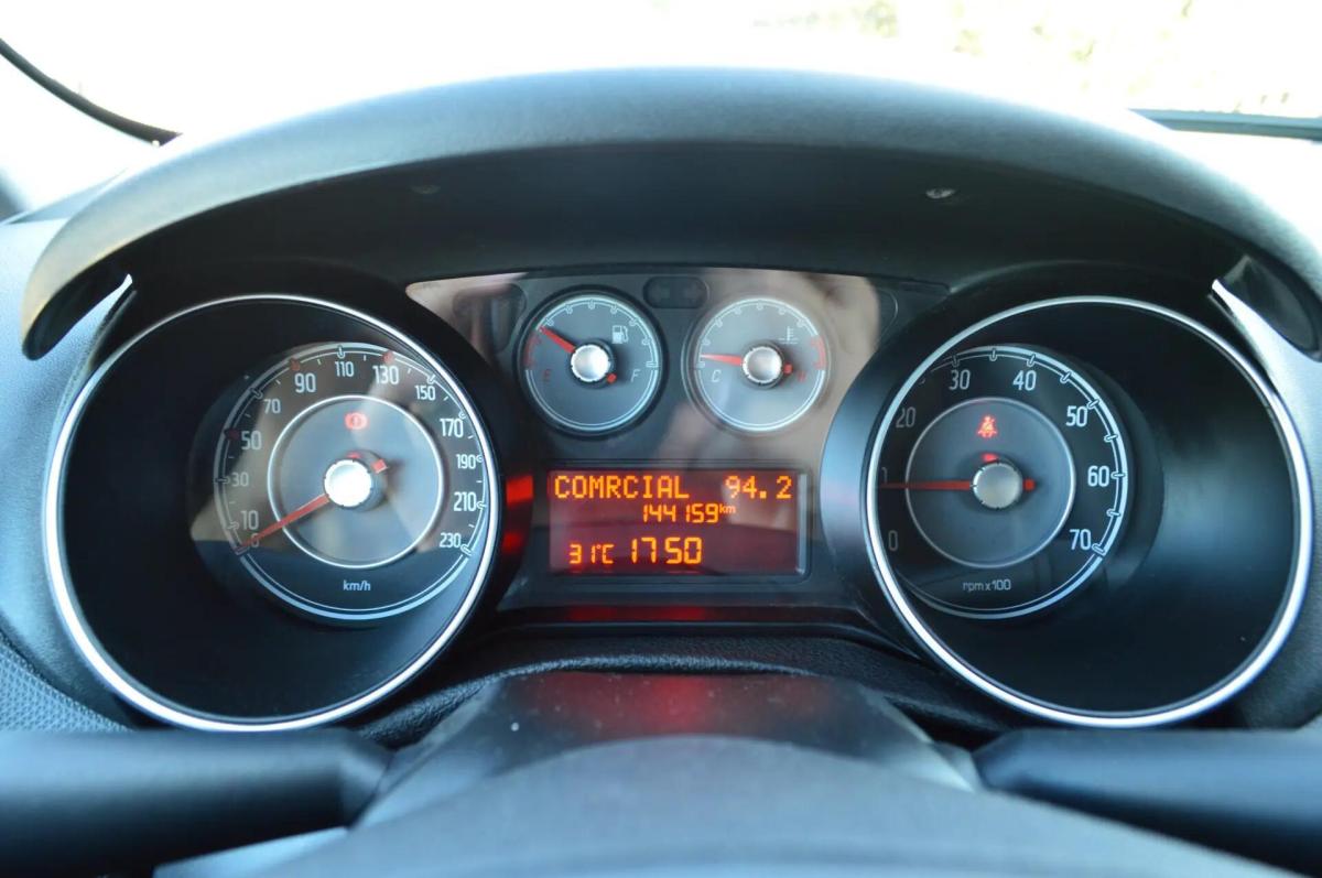 fiat-punto-2014-gasolina-1242cc
