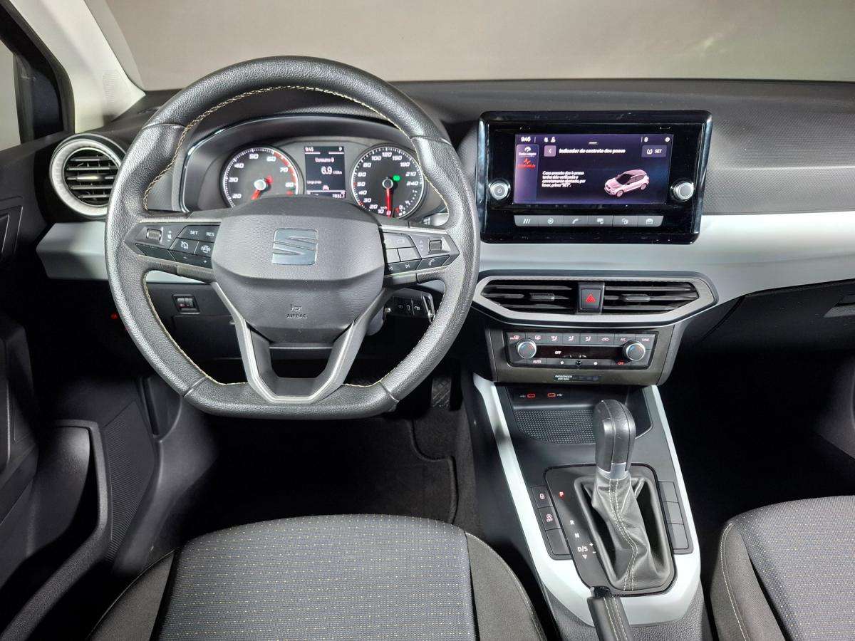seat-arona-2022-gasolina-999cc