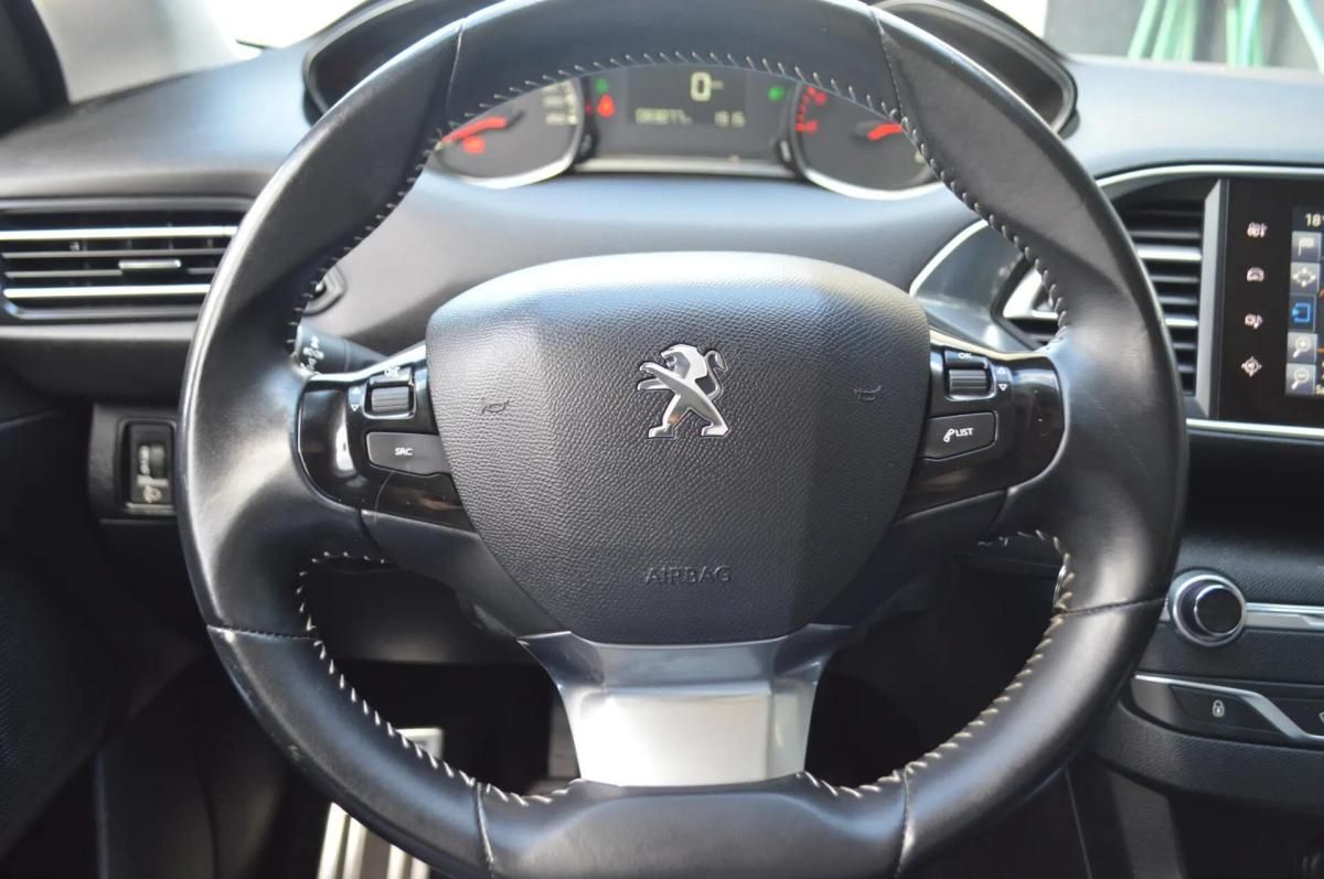 peugeot-308-sw-2017-diesel-1560cc