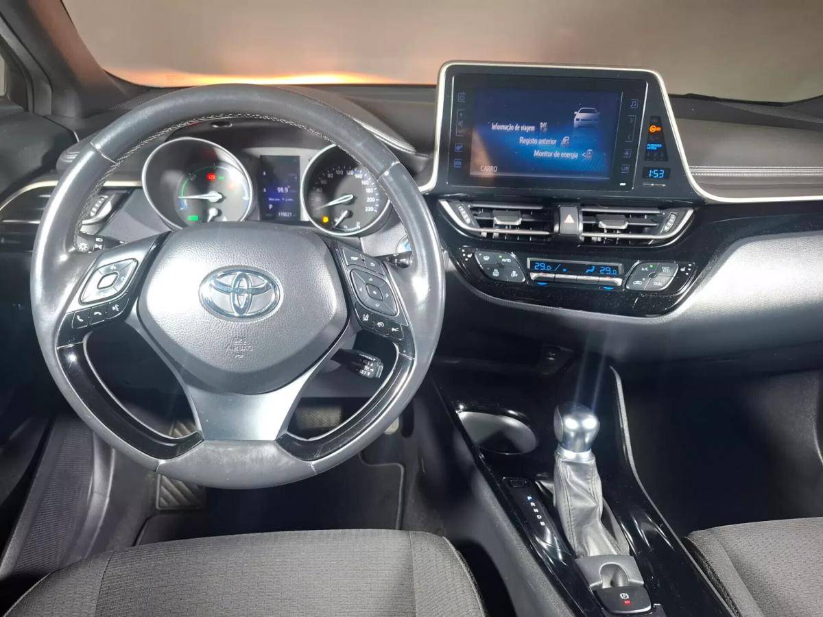 toyota-c-hr-2019-hibrido-a-gasolina-1798cc