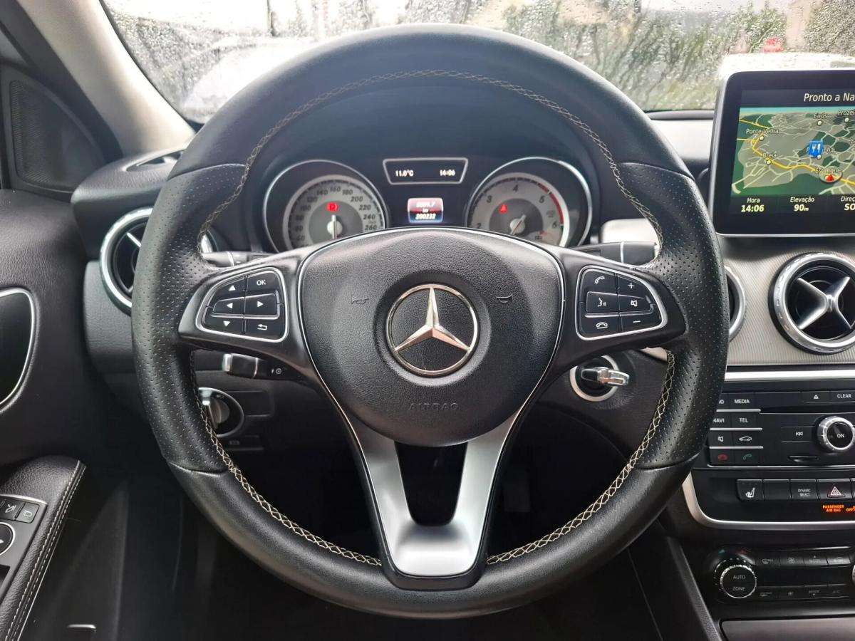mercedes-benz-gla-200-cdi-2016-diesel-2143cc