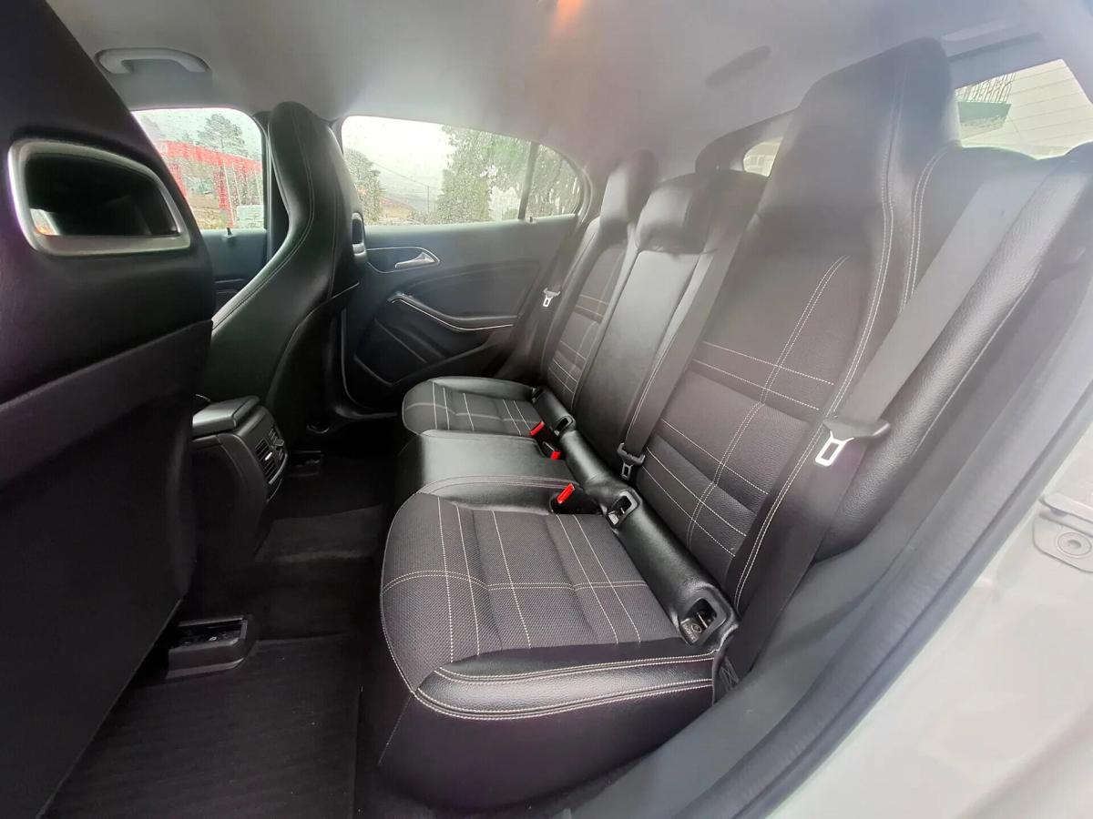 mercedes-benz-gla-200-cdi-2016-diesel-2143cc
