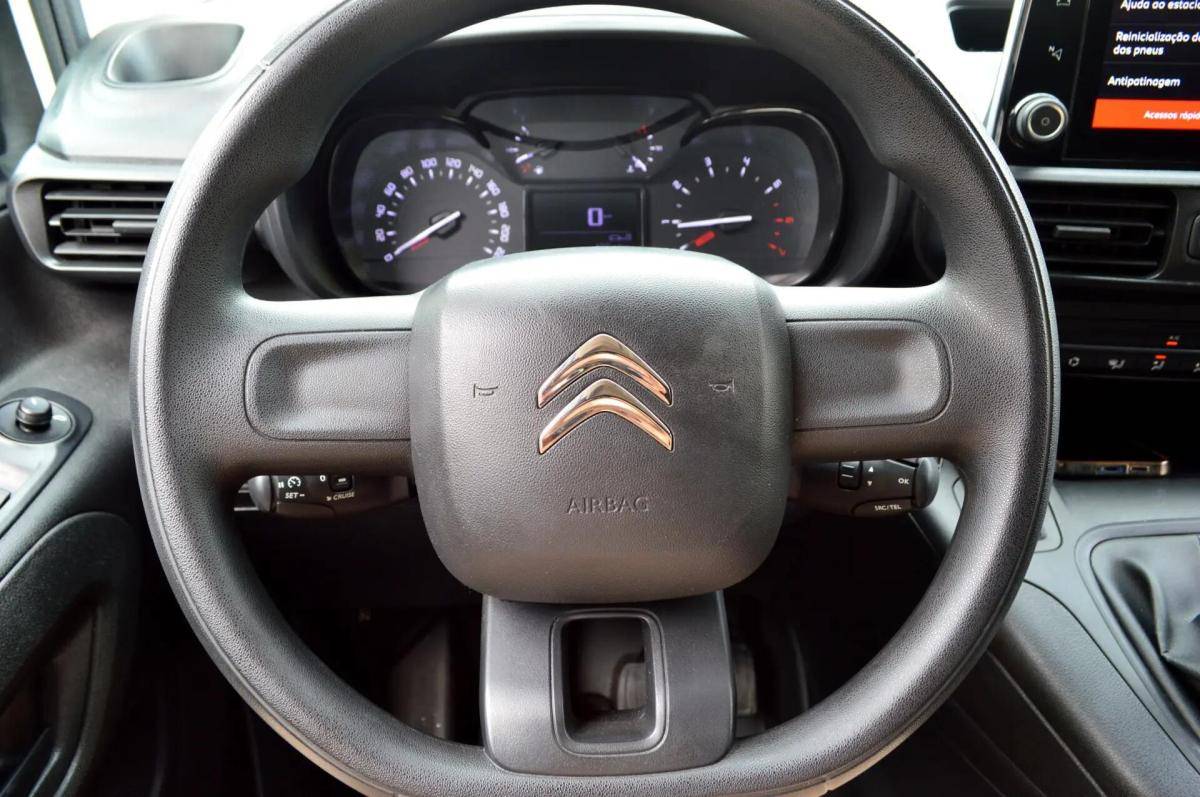 citroen-berlingo-2021-diesel-1499cc