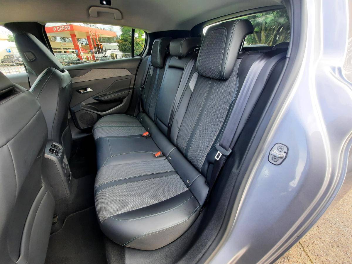 peugeot-308-2022-diesel-1499cc