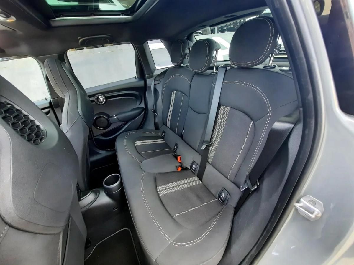 mini-cooper-d-2018-diesel-1496cc