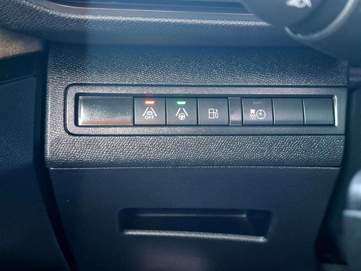 peugeot-3008-2021-hibrido-a-gasolina-1598cc