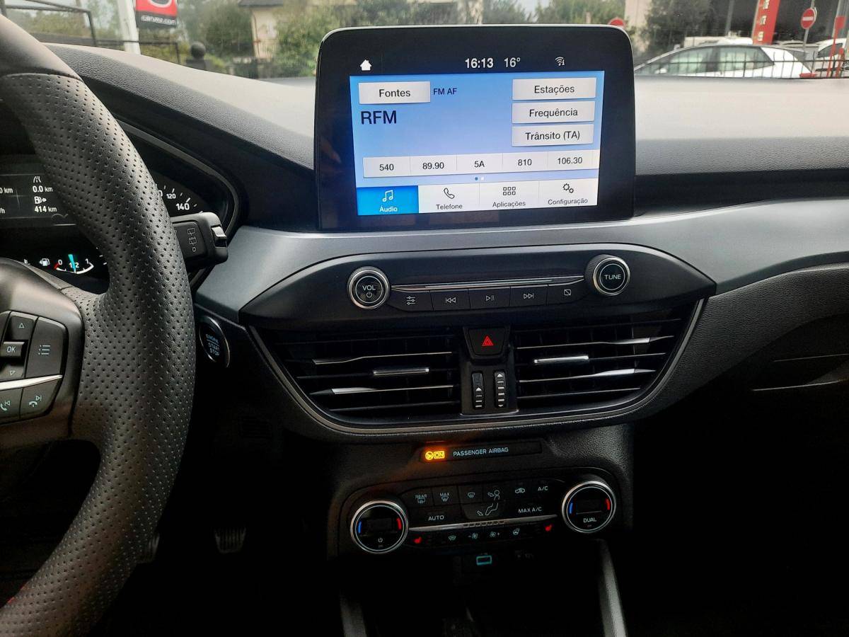 ford-focus-2022-gasolina-998cc