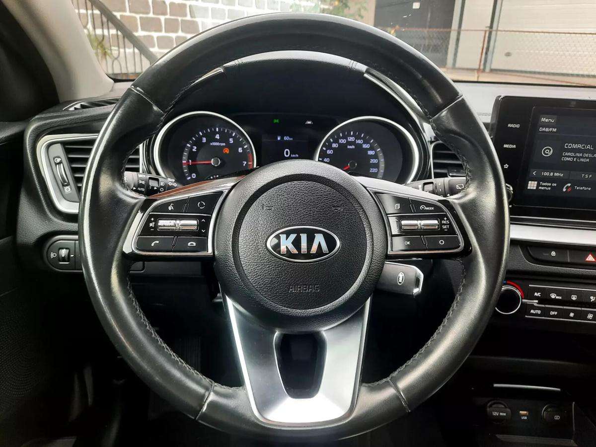 kia-xceed-2021-gasolina-998cc