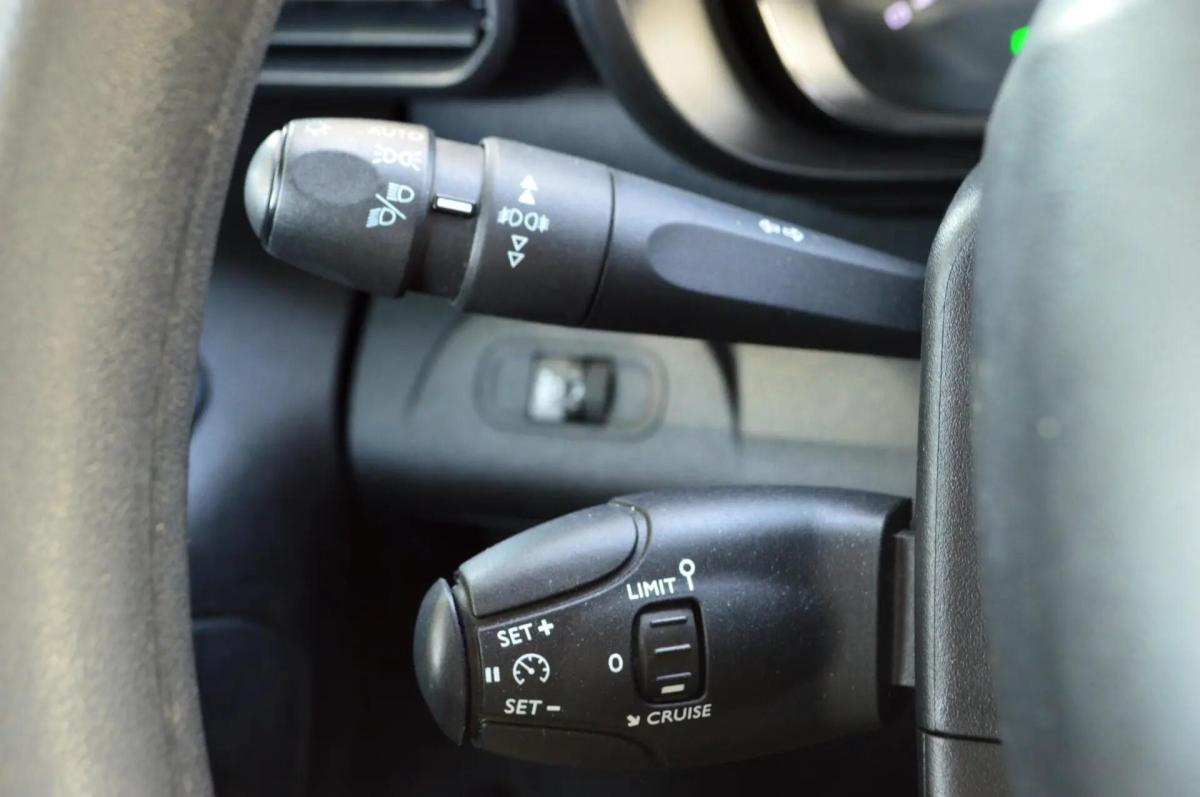 citroen-berlingo-2021-diesel-1499cc
